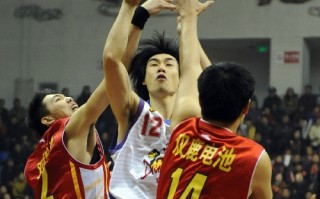 星空体育-卢戈主场战胜对手，守护主场荣誉