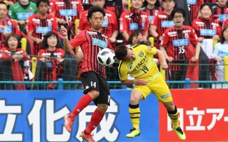 星空体育-柏太阳神势不可挡，晋级亚冠赛场八强相逢