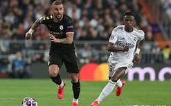 星空体育官网-阿尔克斯主场大胜，重返胜利轨道