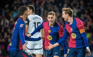 星空体育-巴伦西亚客场击败埃瓦尔，重返西甲前六