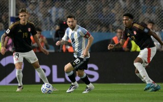 星空体育app-秘鲁球队因战术调整取得突破