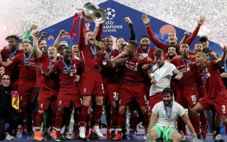 星空体育官网-巴黎圣日耳曼签下英格兰新星，引发球迷期待