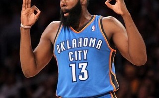 星空体育官网-火箭逆转湖人，哈登关键三分绝杀，主帅赞球队意志力