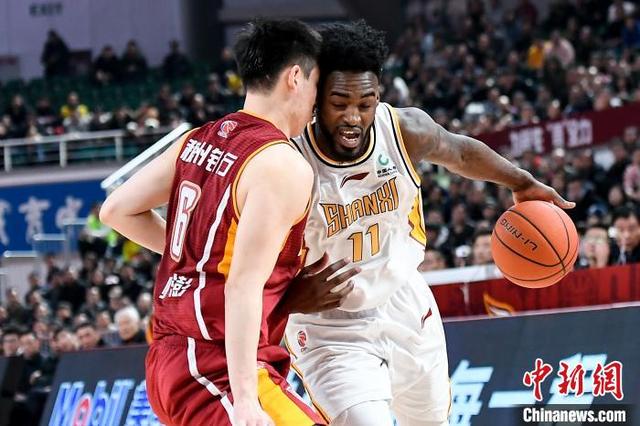 星空体育-列克星敦将与斯图加特进行激烈对抗，争夺三分-第1张图片-星空体育官方网站