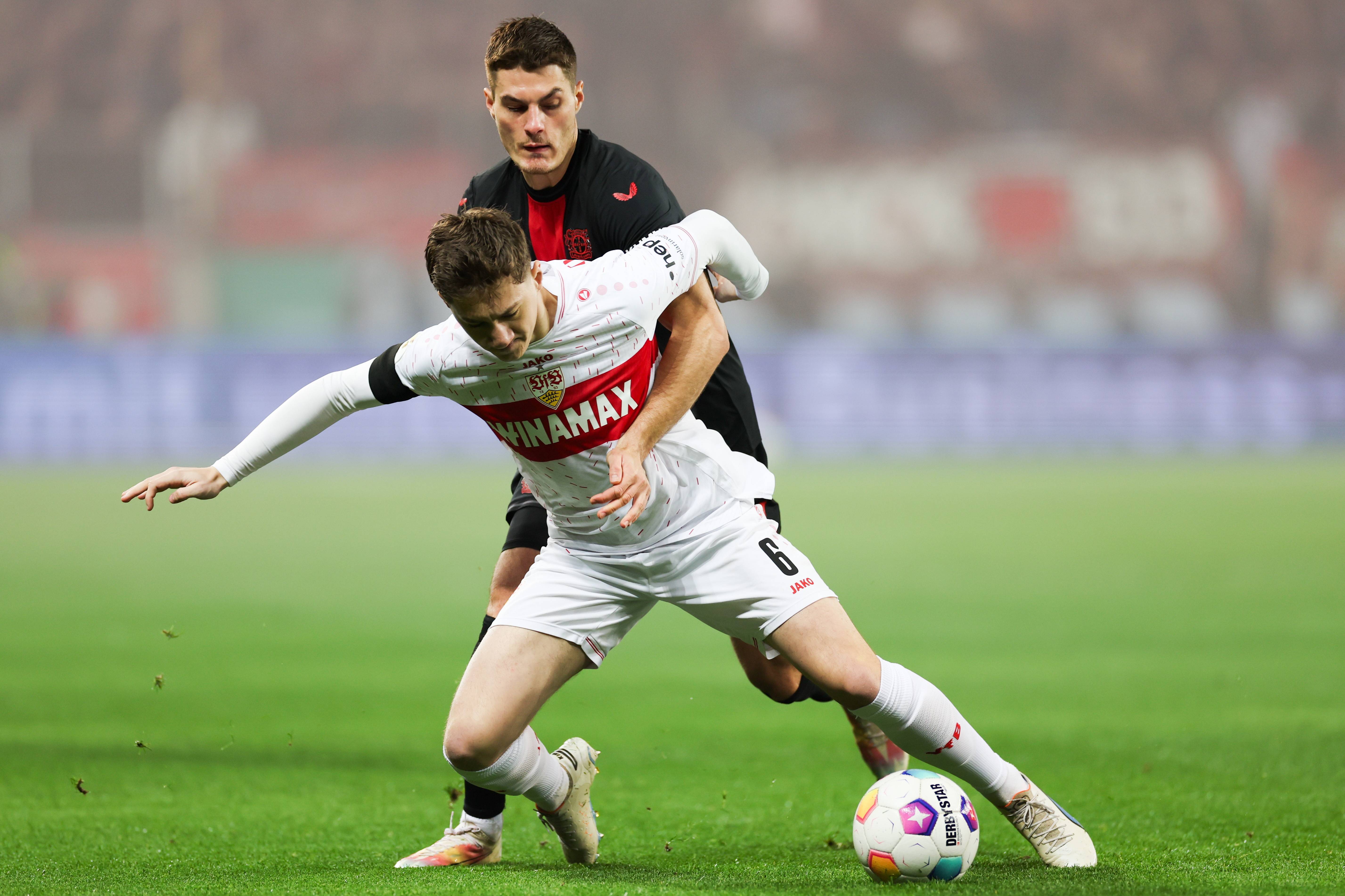 星空体育app-斯图加特跌入低谷,球队寻求突破机会-第1张图片-星空体育官方网站 星空体育app-斯图加特跌入低谷,球队寻求突破机会-第1张图片-星空体育官方网站