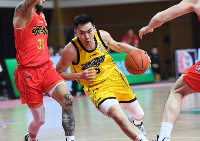 星空体育-东部第二阵容头号球员受伤，恐怕将无缘季后赛-第2张图片-星空体育官方网站