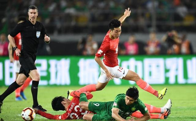 星空体育官方网站-恒大主教练迎战前导师，角逐两队实力均衡胜负难分-第2张图片-星空体育官方网站