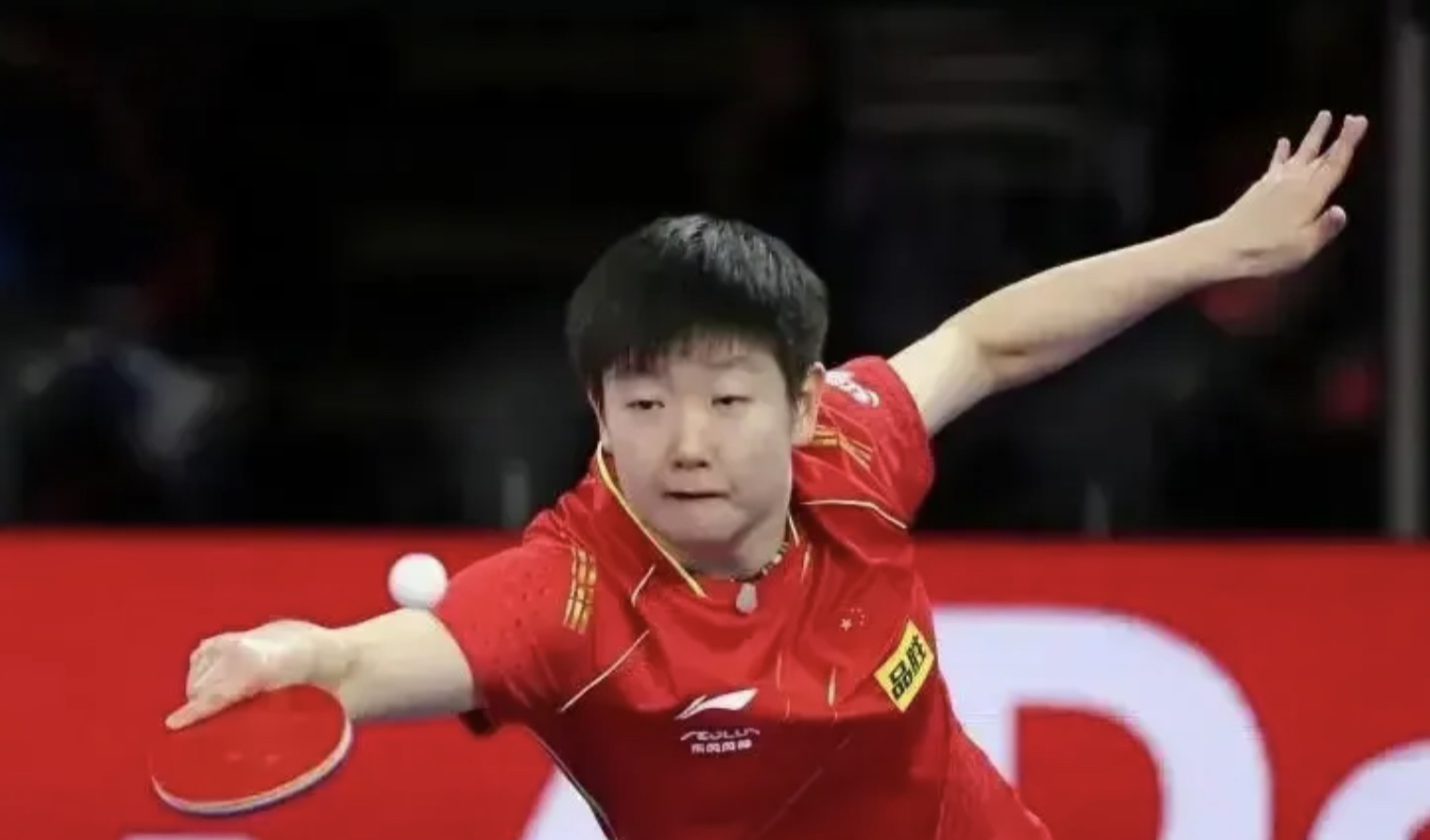 星空体育-精彩的足球比赛中，女子选手实力碾压对手！-第1张图片-星空体育官方网站