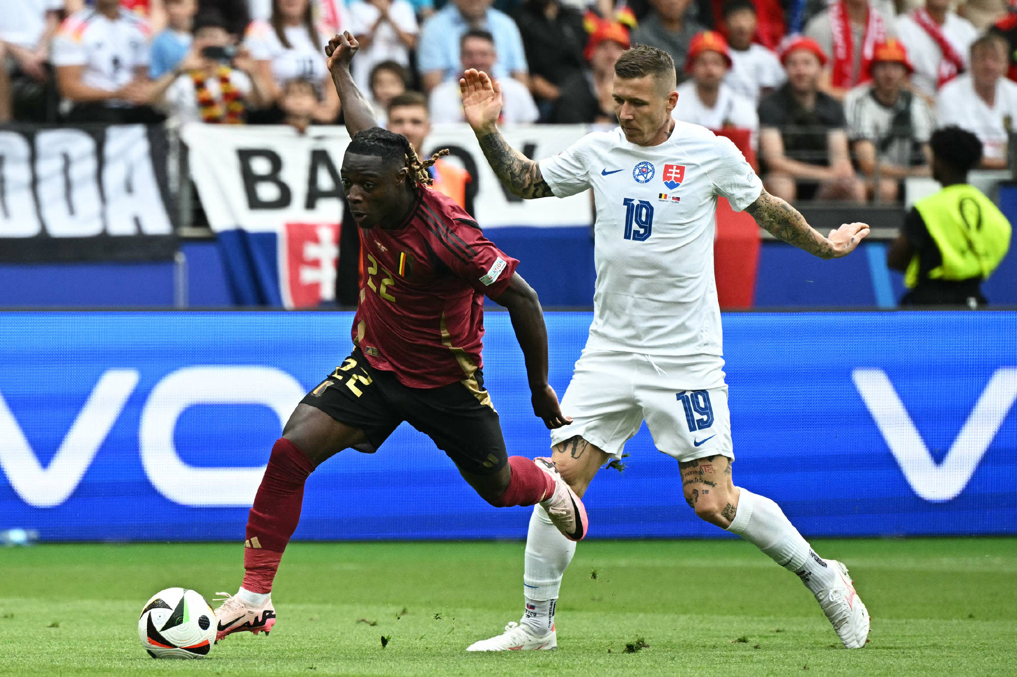 星空体育官方网站-英格兰1-0卫冕,瑞士意外出局四分之一-第1张图片-星空体育官方网站 星空体育官方网站-英格兰1-0卫冕,瑞士意外出局四分之一-第1张图片-星空体育官方网站