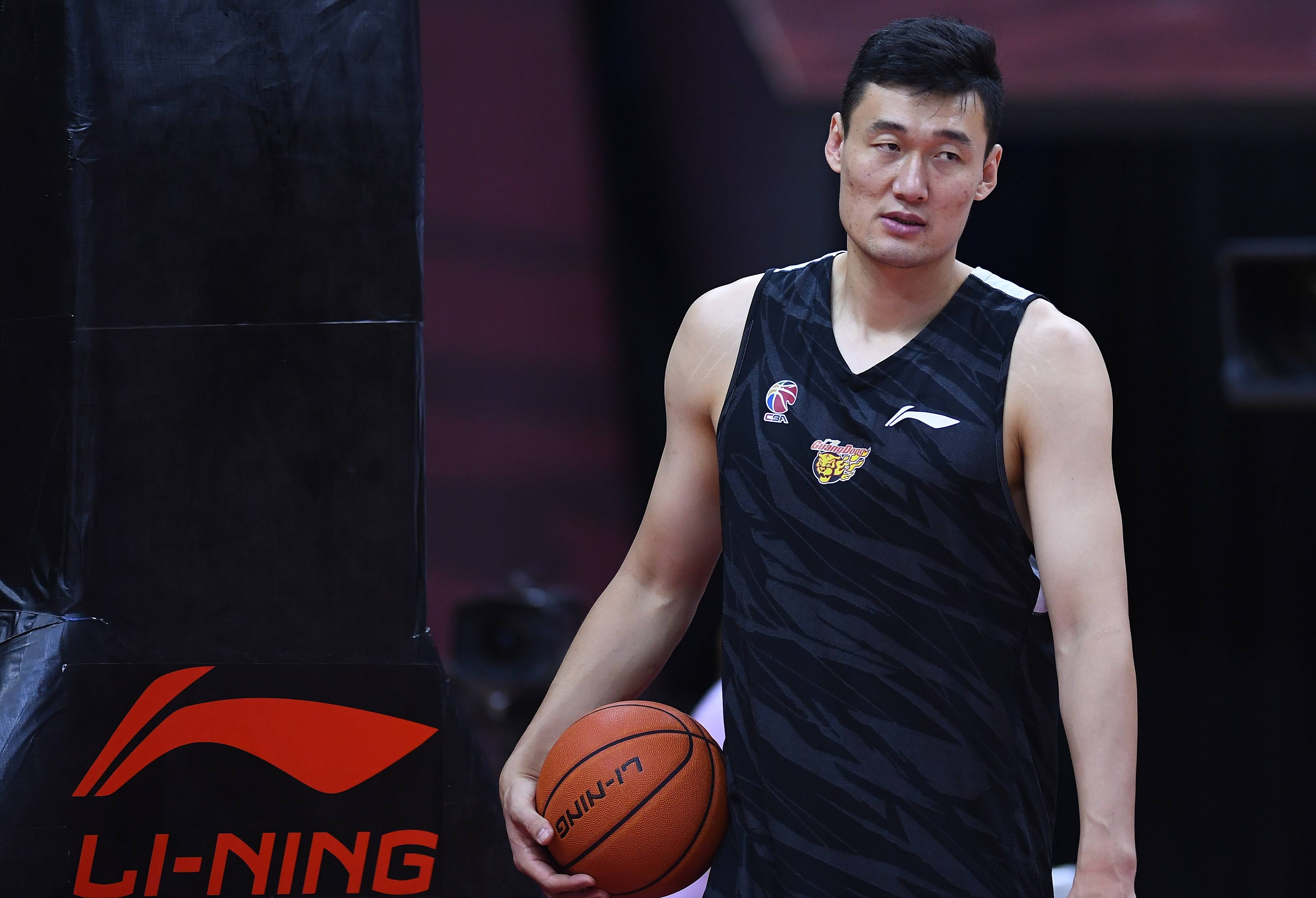 星空体育官网-重庆大学城备战对阵,紧张训练备战聚精会神-第2张图片-星空体育官方网站 星空体育官网-重庆大学城备战对阵,紧张训练备战聚精会神-第2张图片-星空体育官方网站