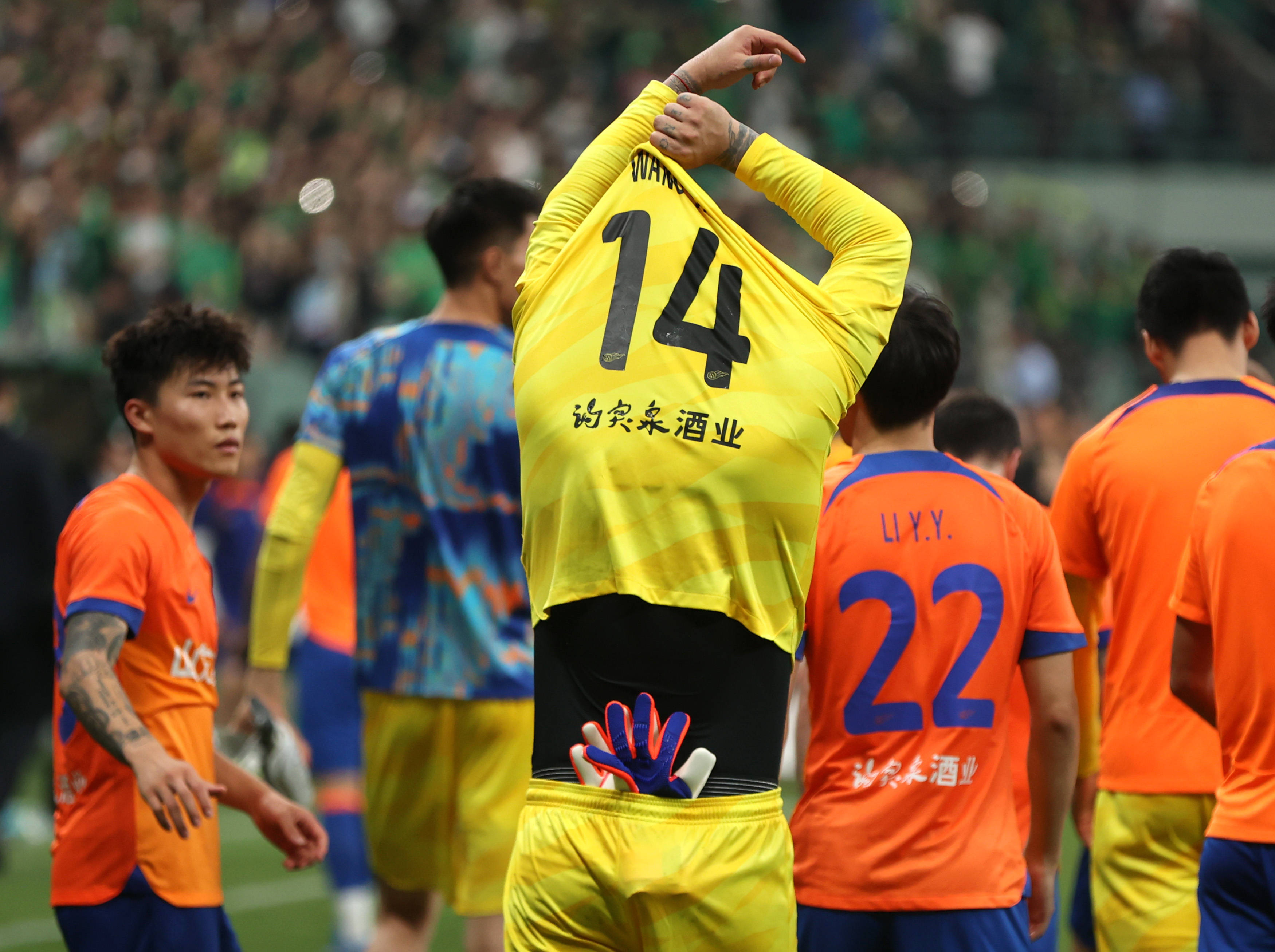 星空体育官网入口-悬念重重!中超比赛中球队实力悬殊引人关注-第1张图片-星空体育官方网站 星空体育官网入口-悬念重重!中超比赛中球队实力悬殊引人关注-第1张图片-星空体育官方网站