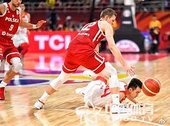 星空体育官方网站-顶住压力！某队球员齐心协力保卫主场荣誉-第1张图片-星空体育官方网站