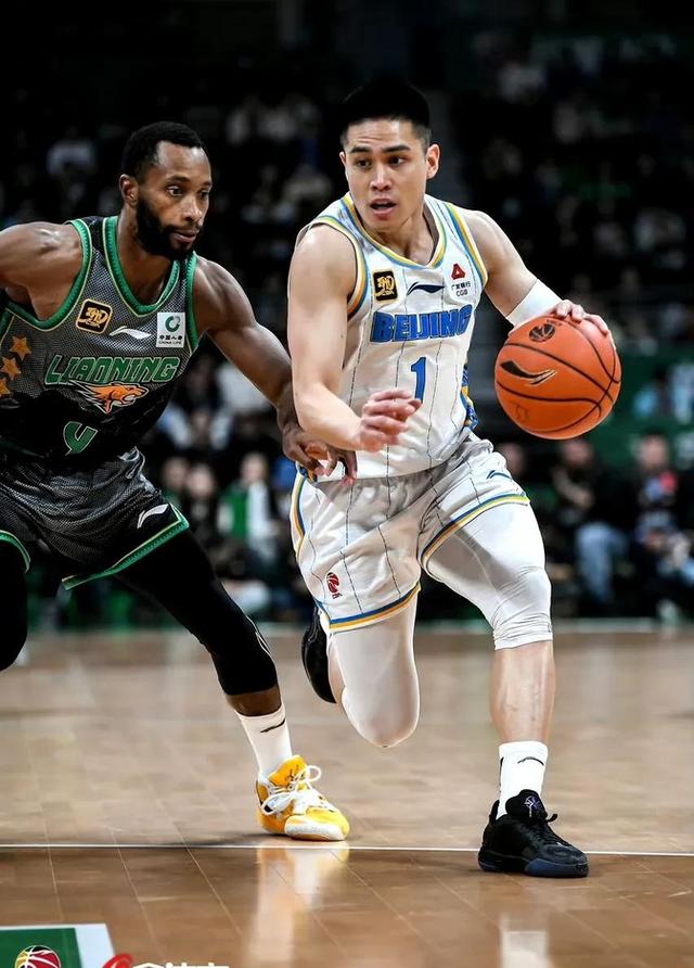 星空体育-首钢队新秀表现出色,助球队逆转胜-第2张图片-星空体育官方网站 星空体育-首钢队新秀表现出色,助球队逆转胜-第2张图片-星空体育官方网站