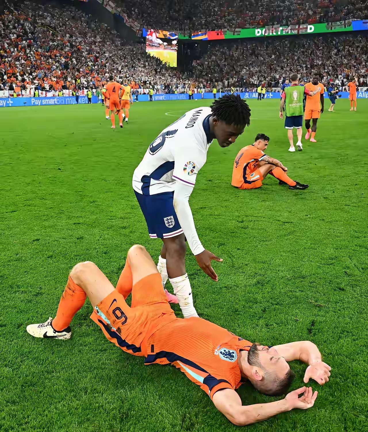 星空体育官网-荷兰队遭遇意外失利,无缘欧洲杯决赛-第1张图片-星空体育官方网站 星空体育官网-荷兰队遭遇意外失利,无缘欧洲杯决赛-第1张图片-星空体育官方网站